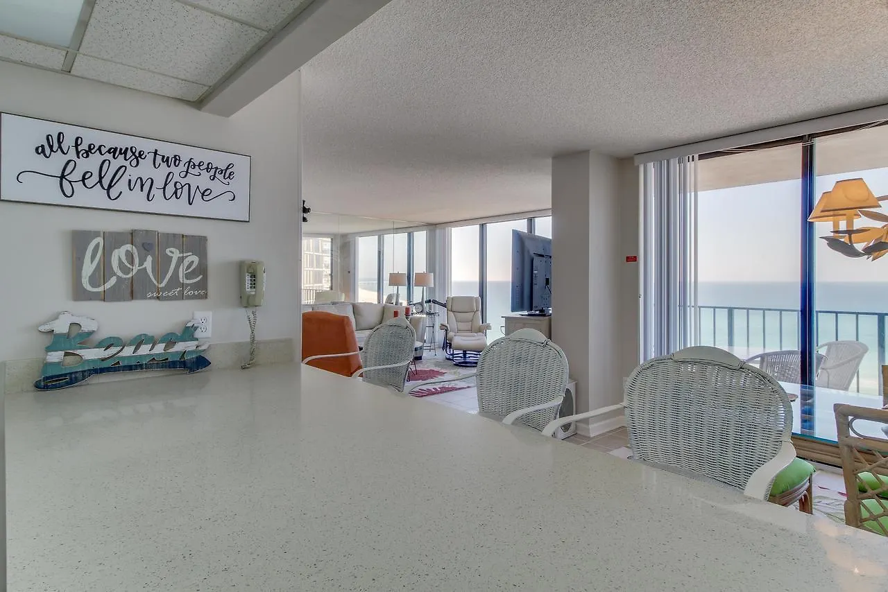 Edgewater Beach Resort #T3-602 Панама-Сити США